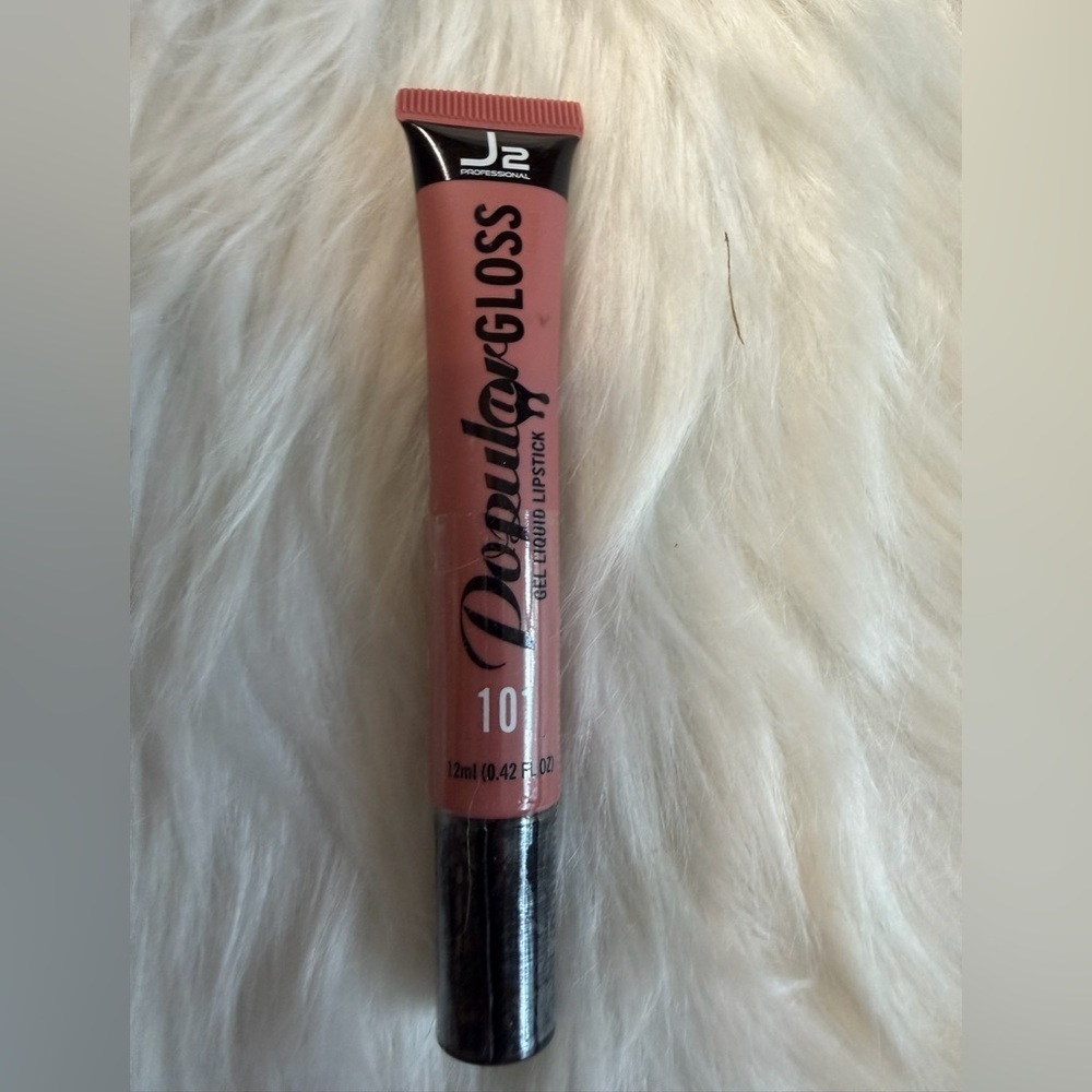 🩷5/$10 J2 Beauty Gloss Lipstick - Pink